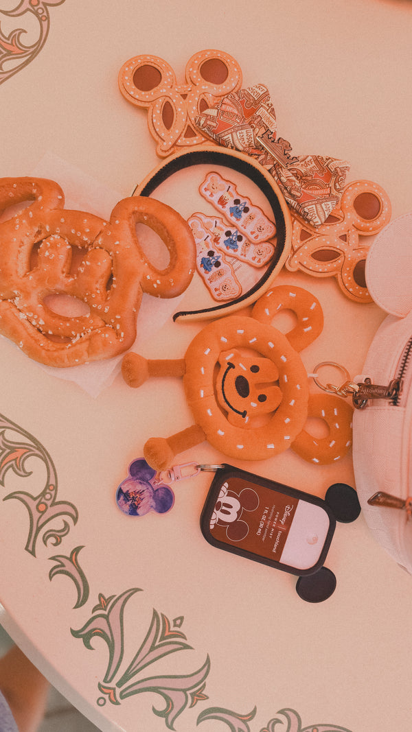 Pretzel Plush keychain