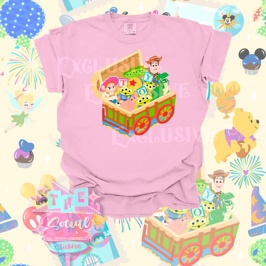 Toy box Tee